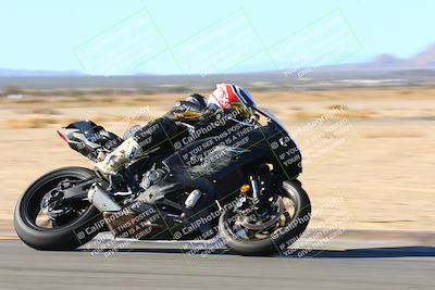 media/Jan-09-2022-SoCal Trackdays (Sun) [[2b1fec8404]]/Turn 8 (1045am)/